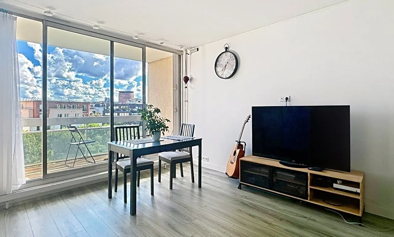 Séjour Moderne Lumineux